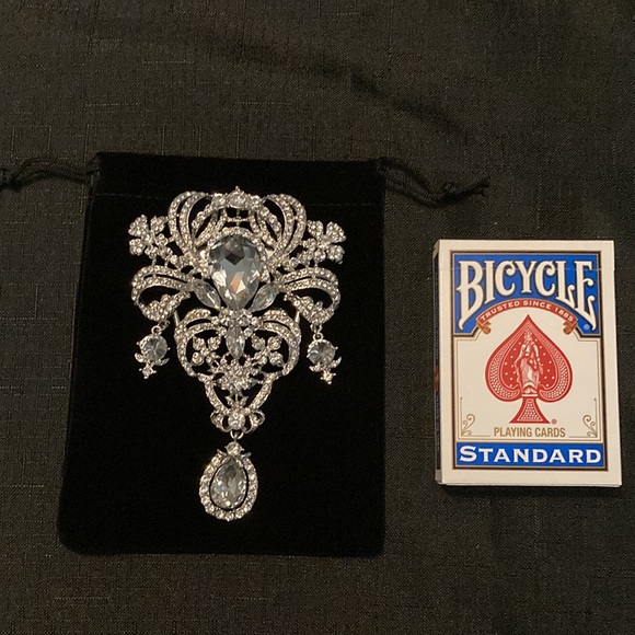 COPY - Rhinestone Brooch - Picture 4 of 4